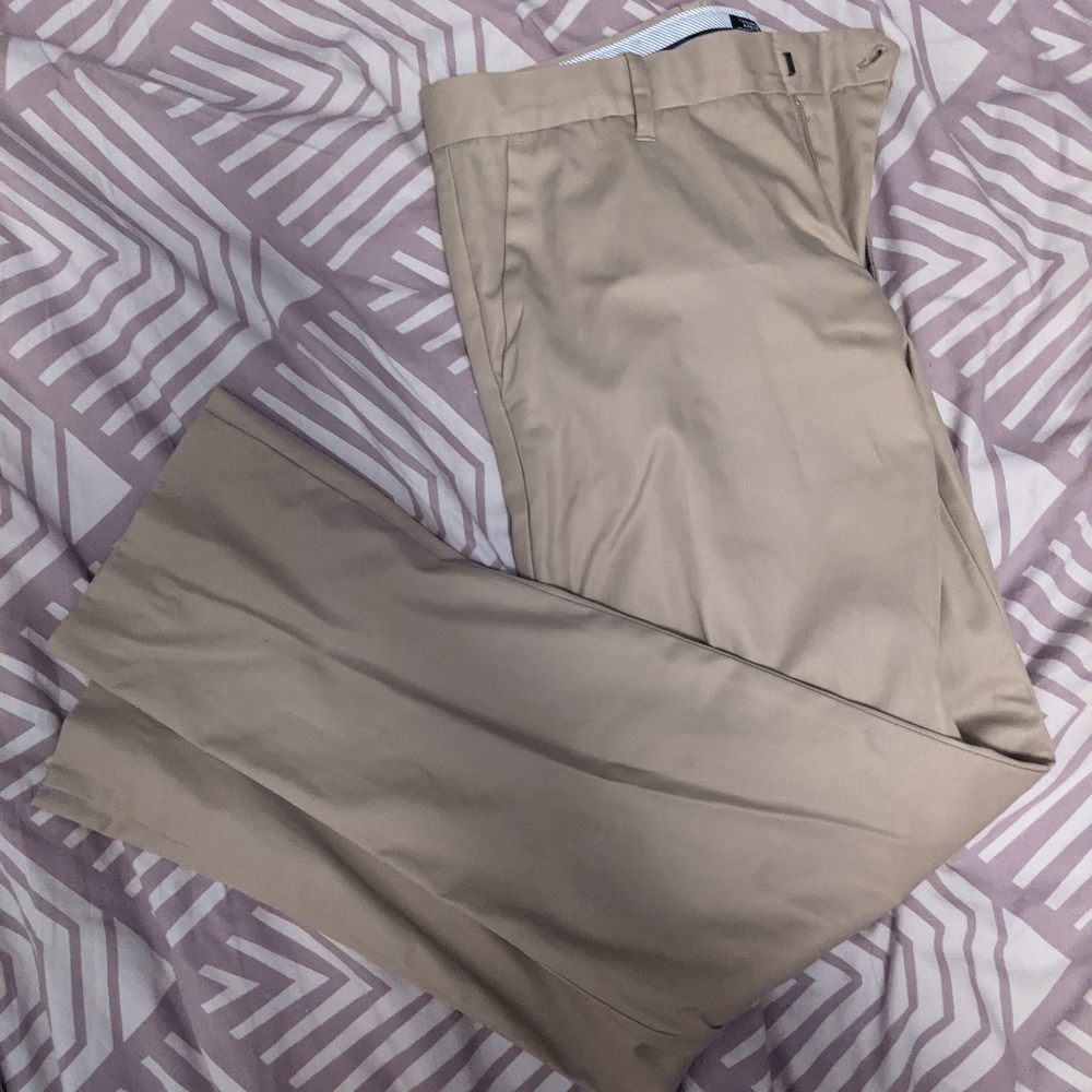 Gap Khakis